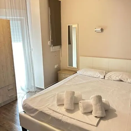 Ariadne City Center