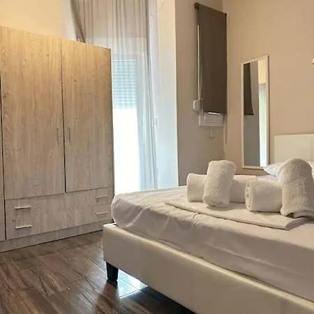 Ariadne City Center Apartment *